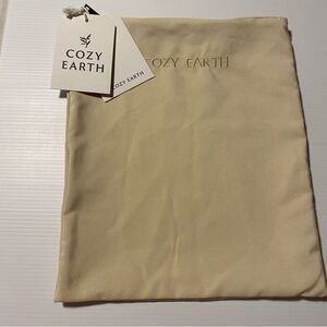 Cozy earth tan zippered garment bag NWT (bag only)